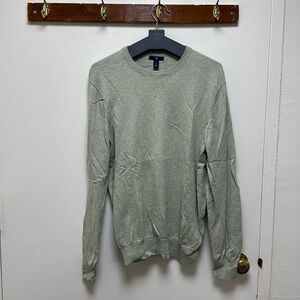 Men’s sweater